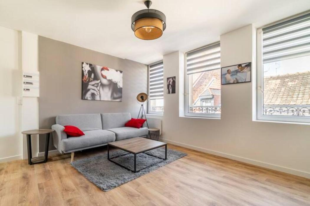 Voyage En Duplex En Hyper Centre Apartment Valenciennes Bagian luar foto