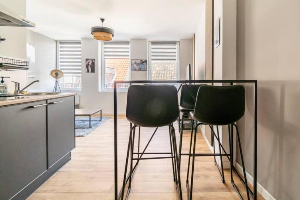 Voyage En Duplex En Hyper Centre Apartment Valenciennes Bagian luar foto